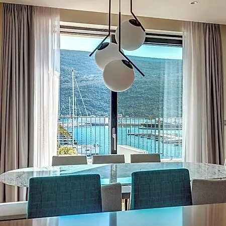 Portonovi 5* Podgorica